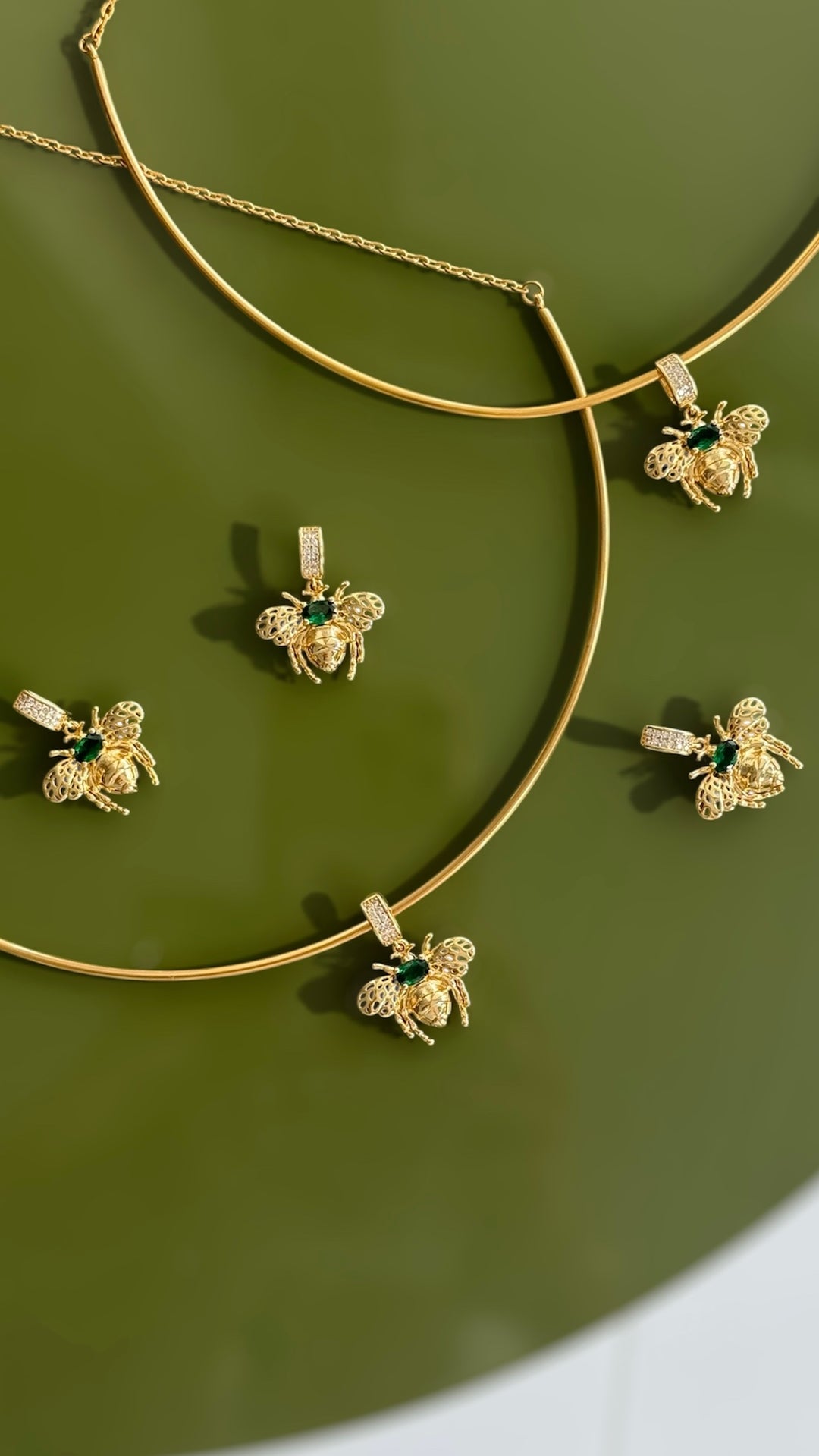 Queen Bee Collar - Gold Filled